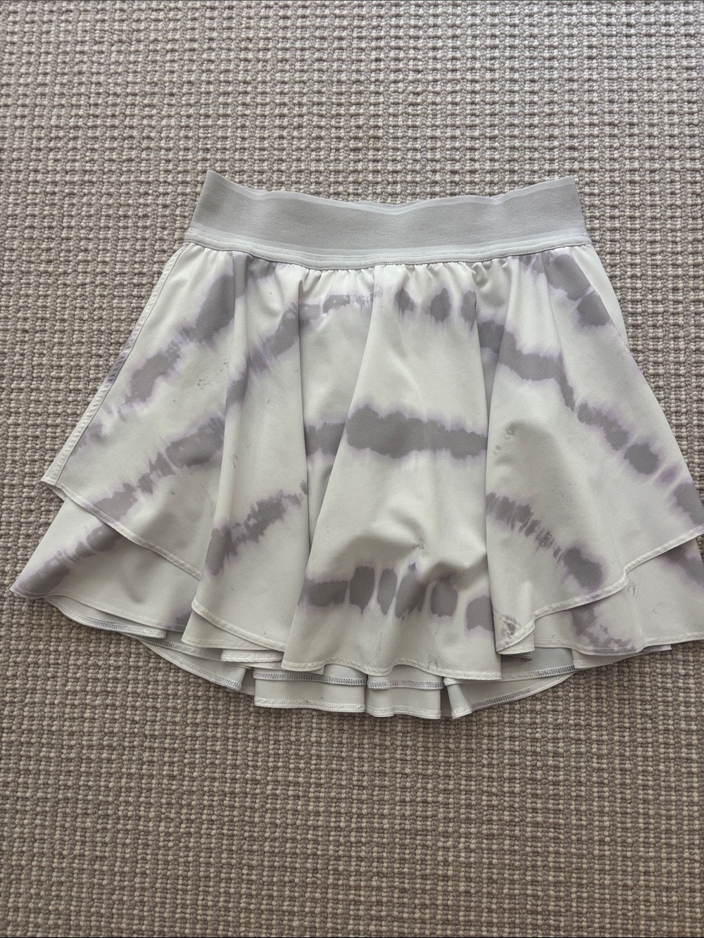 Lululemon court rival high rise tennis skirt Tie-Dye White and Gray